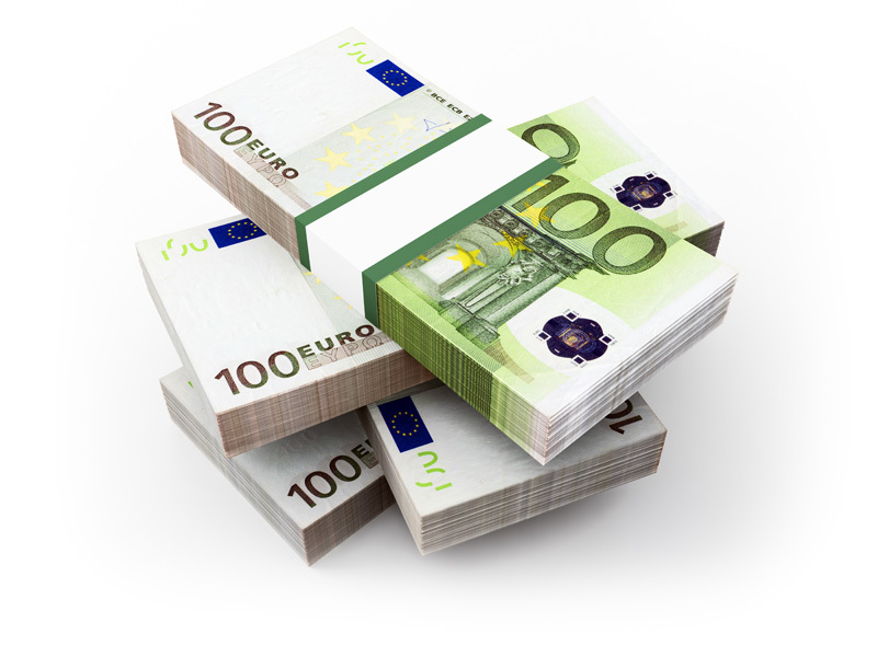 Loan Management si APS Romania, companii din Slavia Capital, au cumparat KBC Consumer Finance IFN