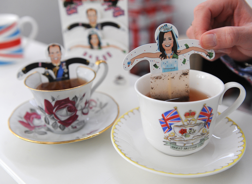 Isteria nuntii regale a cuprins Marea Britanie. Vezi ultimele pregatiri pentru marele eveniment (GALERIE FOTO)