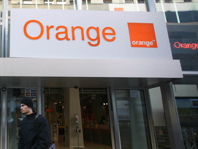 Orange schimba semnatura de brand in "today changes with Orange"