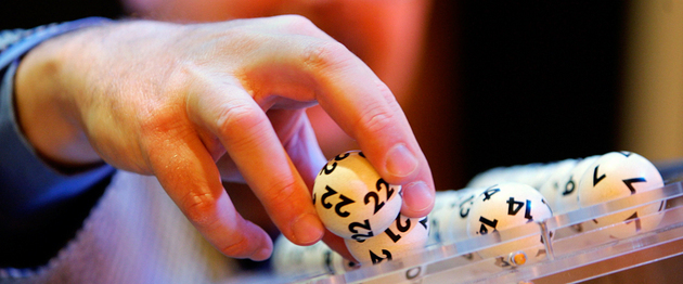 Povestile unor tineri care nu mai viseaza sa castige la LOTO