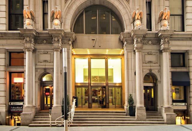 Cazul Strauss-Kahn: urme de sperma pe hainele cameristei de la Sofitel