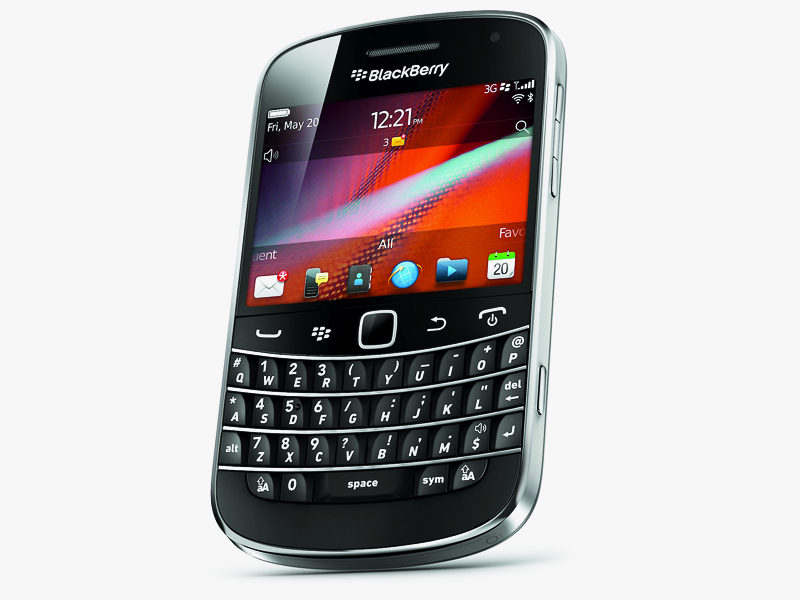 Gadgetul lunii mai: Blackberry Bold 9900