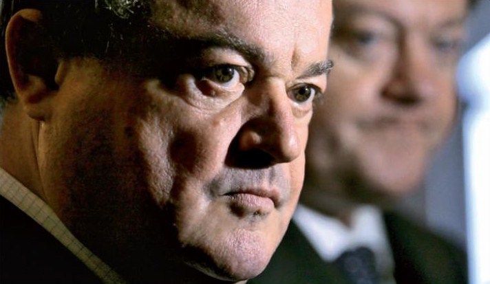 Infierat ca aliat al "teleopozitiei", Blaga e contestat si de reformistii din PDL
