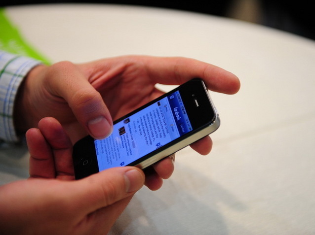 Iphone 5 va avea un ecran curbat