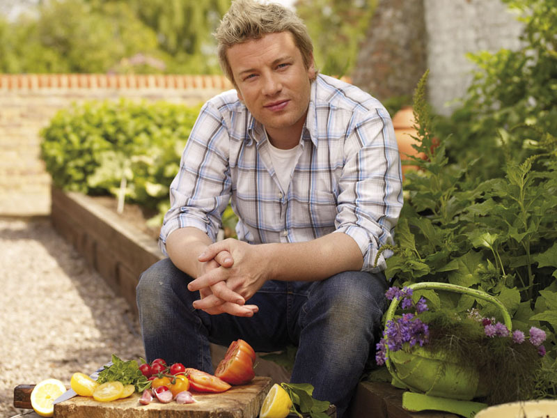 Cat de bogat este...? Astazi: Jamie Oliver
