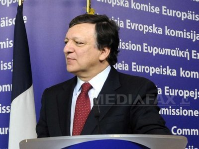 Jose Barroso: Restabilirea provizorie a controalelor la frontiere este o posibilitate