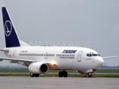 Guvernul nu mai privatizeaza Tarom. Va fi vandut doar un pachet minoritar