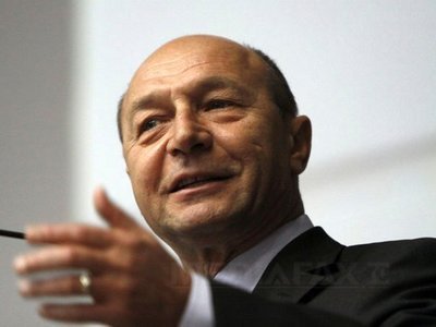 Presa rusa: Traian Basescu nici nu incearca sa ascunda amenintarea din spatele acordului cu SUA