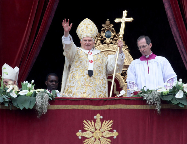 Papa Benedict: Intrarea Moldovei in UE poate ajuta in lupta contra secularizarii Europei