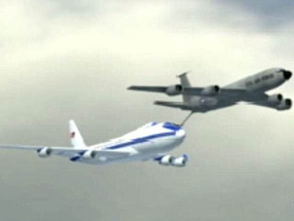 Cum arata "avionul sfarsitului lumii", care nu poate fi distrus nici de un atac nuclear - VIDEO