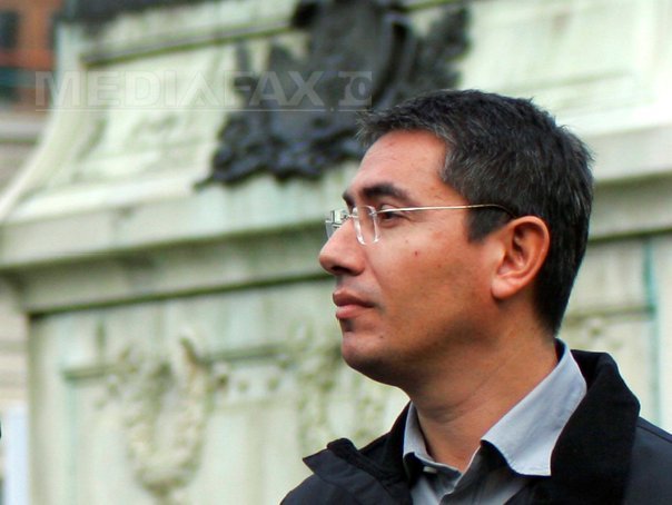 Buscu nu a platit cele 1,6 mil euro pentru marca Academia Catavencu