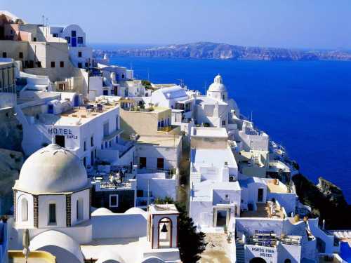 ANAT: Nelinistile din Grecia nu lovesc turismul