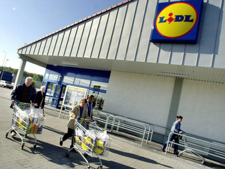 107 magazine Lidl, deschise astazi