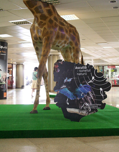 Animalele de la Muzeul Antipa invadeaza Capitala (FOTO)