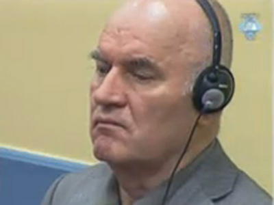 Ratko Mladici ameninta cu greva foamei in cazul in care nu ii sunt indeplinite solicitarile