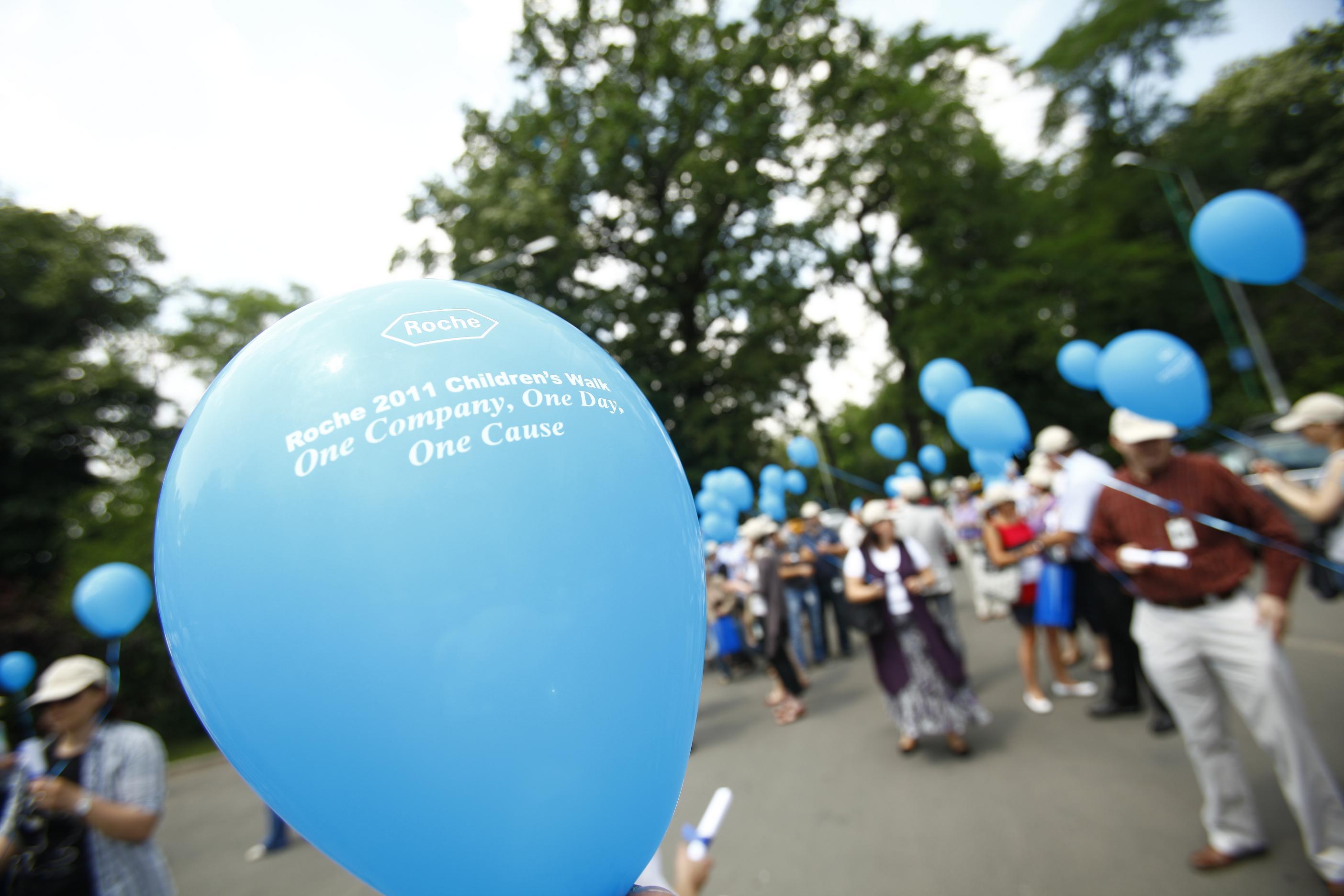 Roche Romania participa, in premiera, la Roche Children’s Walk