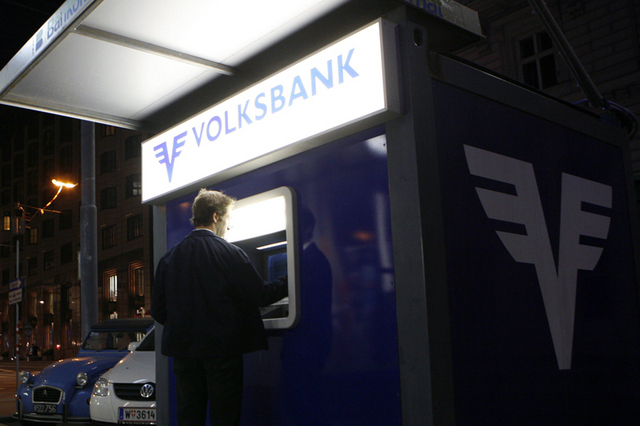 Situatia din Romania si Ucraina a dus pe pierdere afacerile Volksbank din Europa de Est