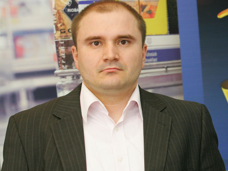 TINERI MANAGERI DE TOP: Adrian Ariciu, seful marcilor proprii de la Metro Cash & Carry Romania