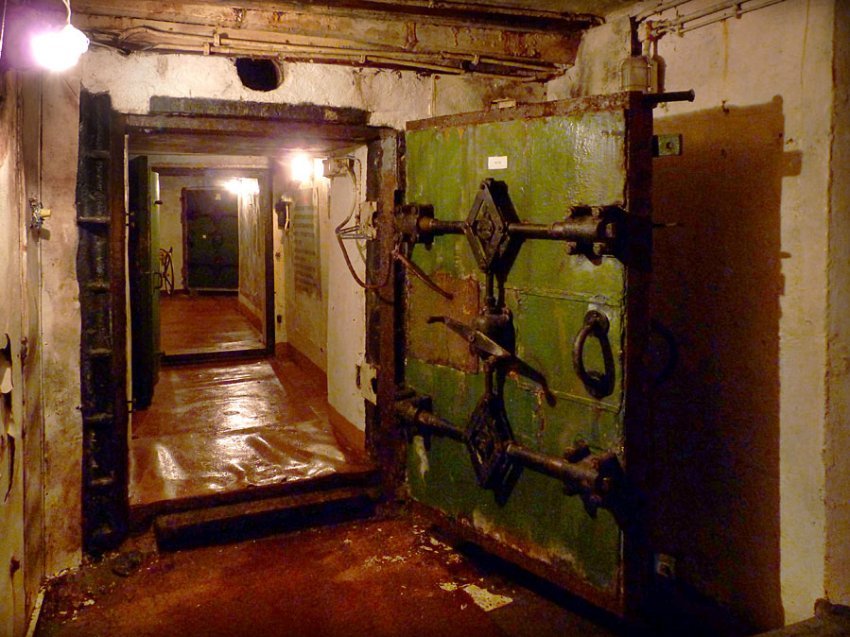Cum arată un buncăr nuclear est-german transformat în atracție turistică (GALERIE FOTO)