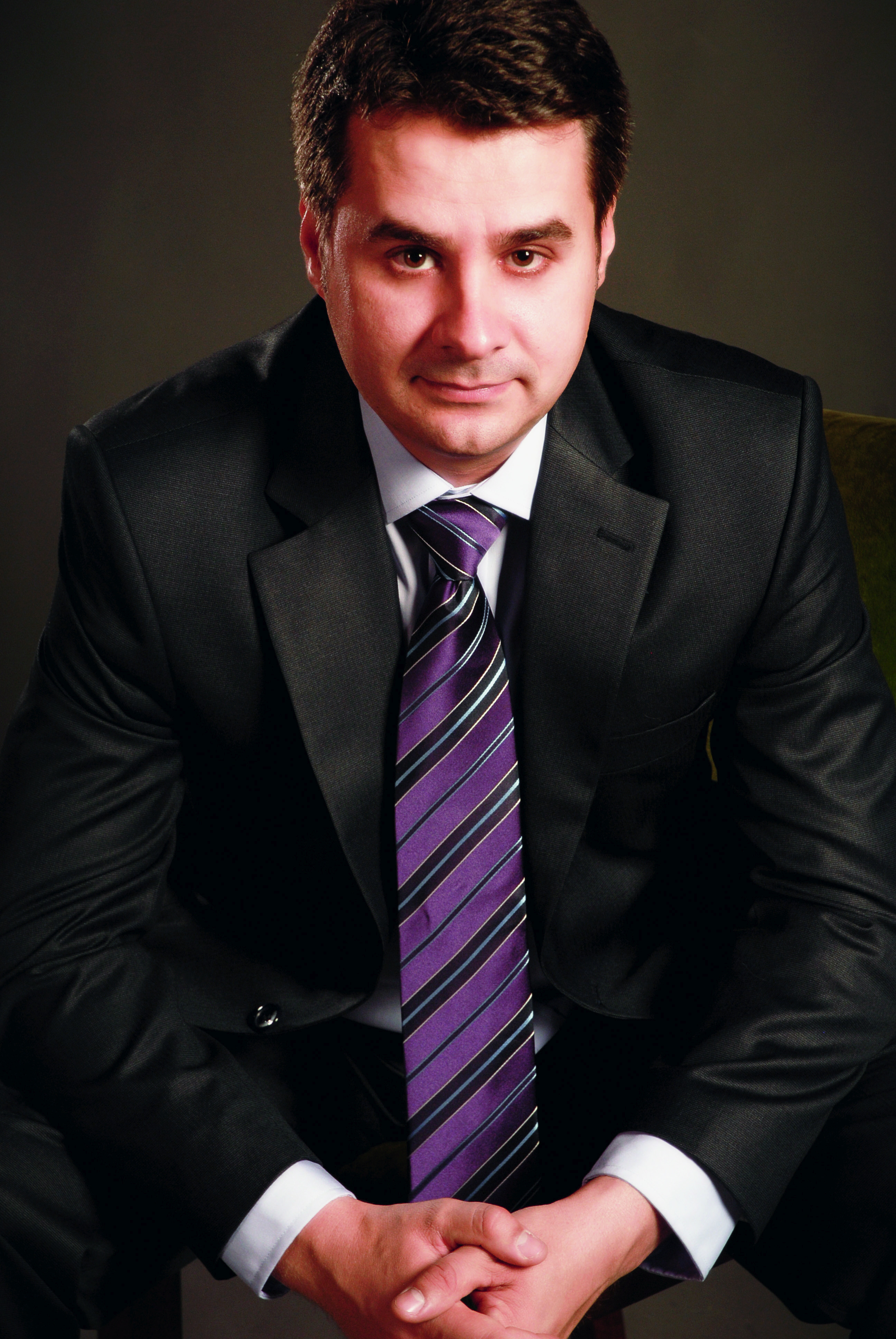 TINERI MANAGERI DE TOP: Cătălin Rotaru se vede peste zece ani tot în industria plăcilor ceramice