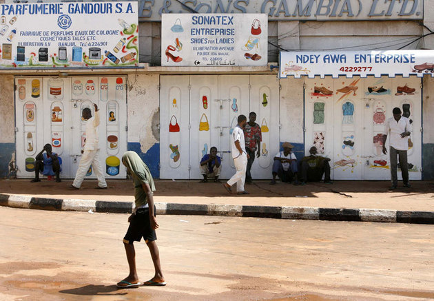 Cei doi miliardari romani care detin tari in africa. Plus: Misteriosul roman care are o mina de diamante in Sierra Leone