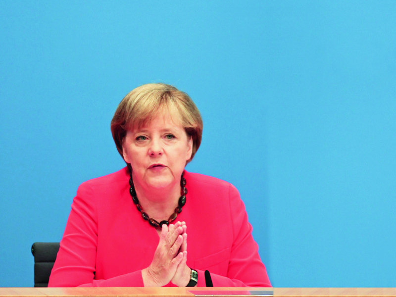 Suferintele doamnei Merkel. Cum resimte Germania furtuna care cutreiera Europa