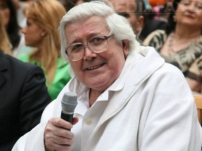 A murit profesorul Alexandru Pesamosca, cel mai bun pediatru din țară