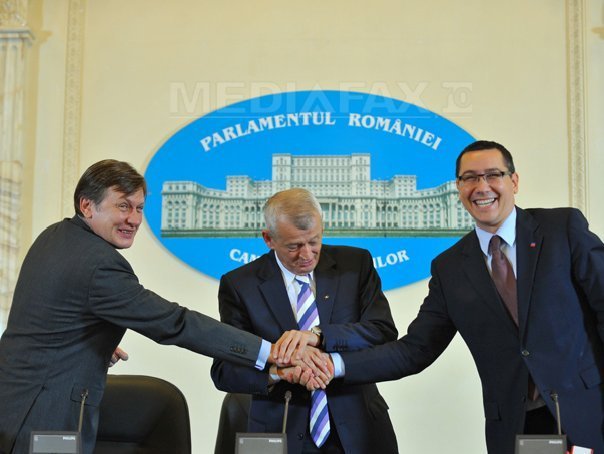 Ponta, Antonescu și Oprescu s-au elogiat reciproc