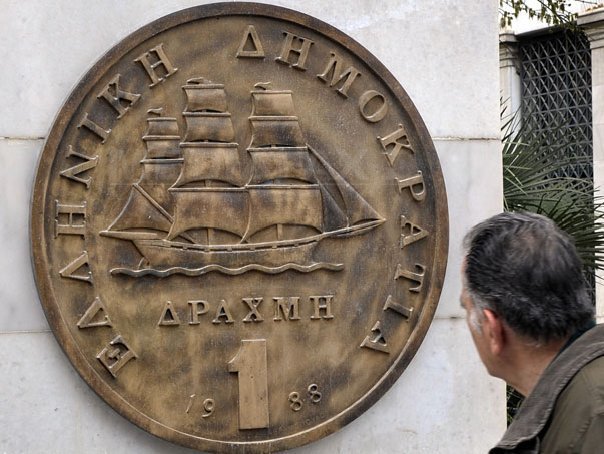 Grecia ar putea reveni la drahmă. De ce ar fi nevoită țara să renunțe la euro