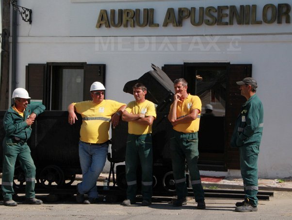 Roșia Montană Gold Corporation poate vinde în avans producția
