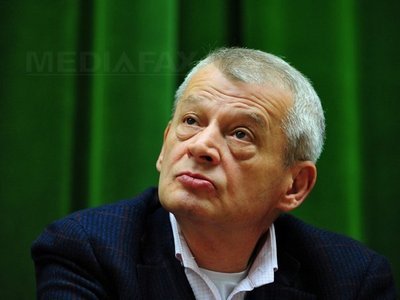 Oprescu, anunțat oficial drept candidat independent în parteneriat cu USL pentru alegerile locale din 2012