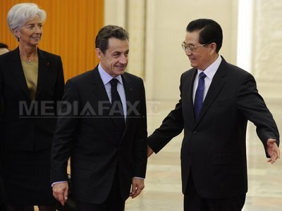 Europa cere ajutorul Chinei: Sarkozy vrea să discute cu președintele Hu Jintao despre o contribuiție la un fond anti-criză