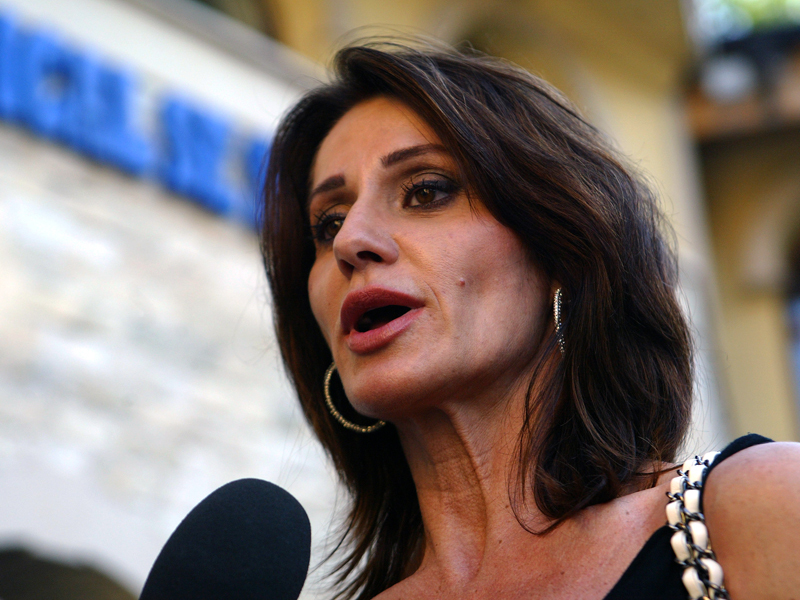 Povestea unei campioane: Nadia și restul lumii