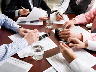 E-learningul reduce costurile cu instruirea angajaților cu până la 40%