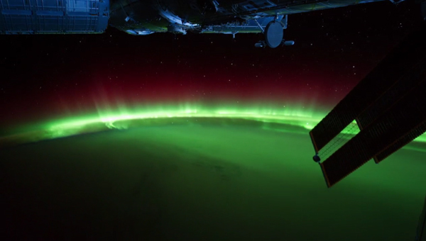 Aurora boreală văzută din cosmos (VIDEO)