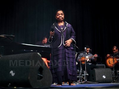 A murit Cesaria Evora, "diva desculță"