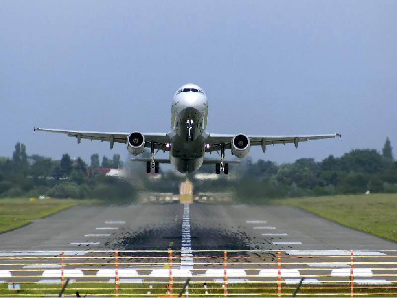 Destinații noi pentru companiile aeriene în 2012