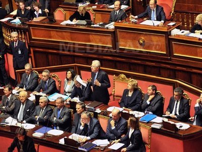 Guvernul lui Mario Monti adoptă un plan anticriză