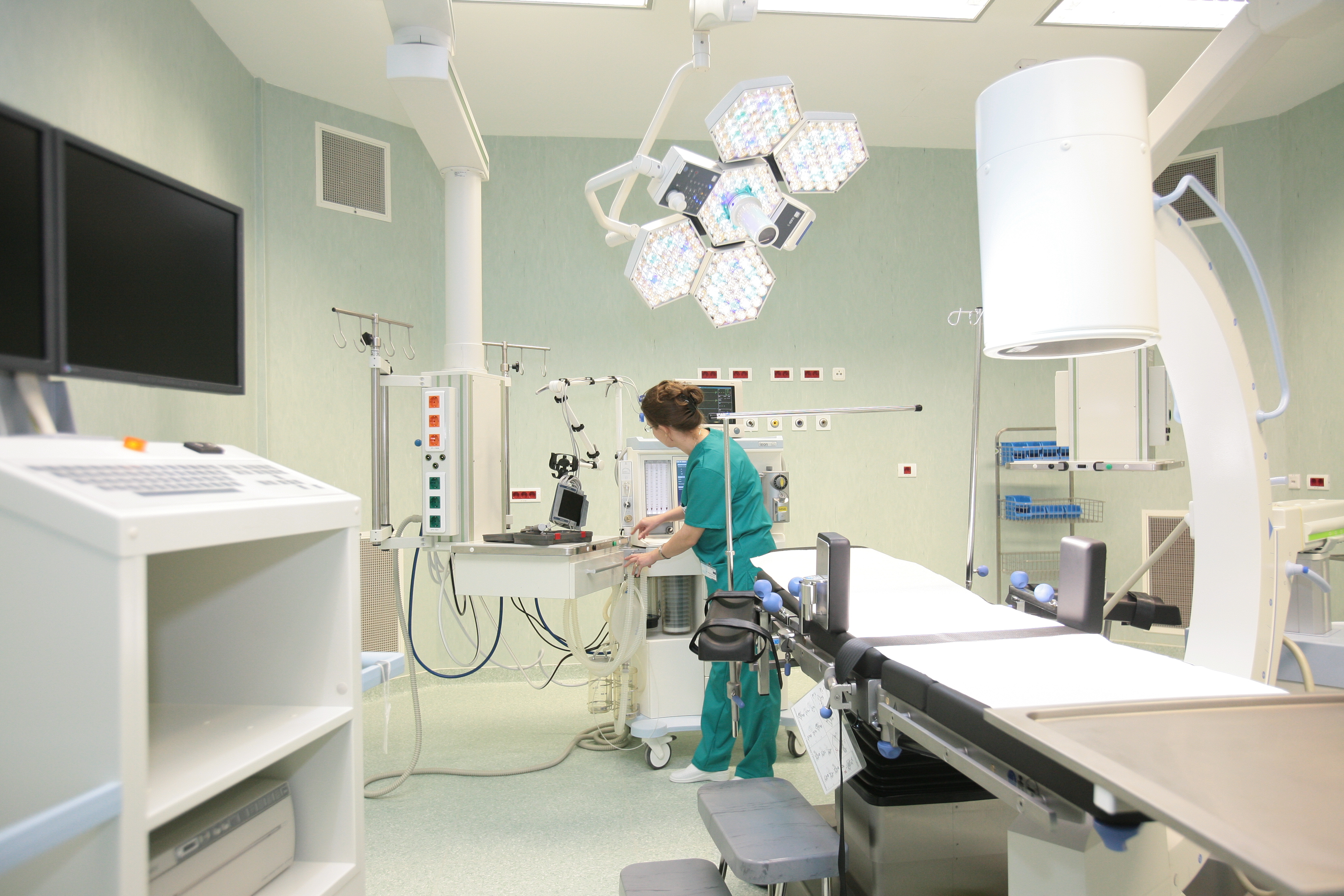 Ultima etapă a investițiilor MedLife în 2011: primul spital privat de ortopedie din România