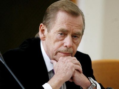 Vaclav Havel, fostul președinte al Cehiei, a decedat la vârsta de 75 de ani (VIDEO)