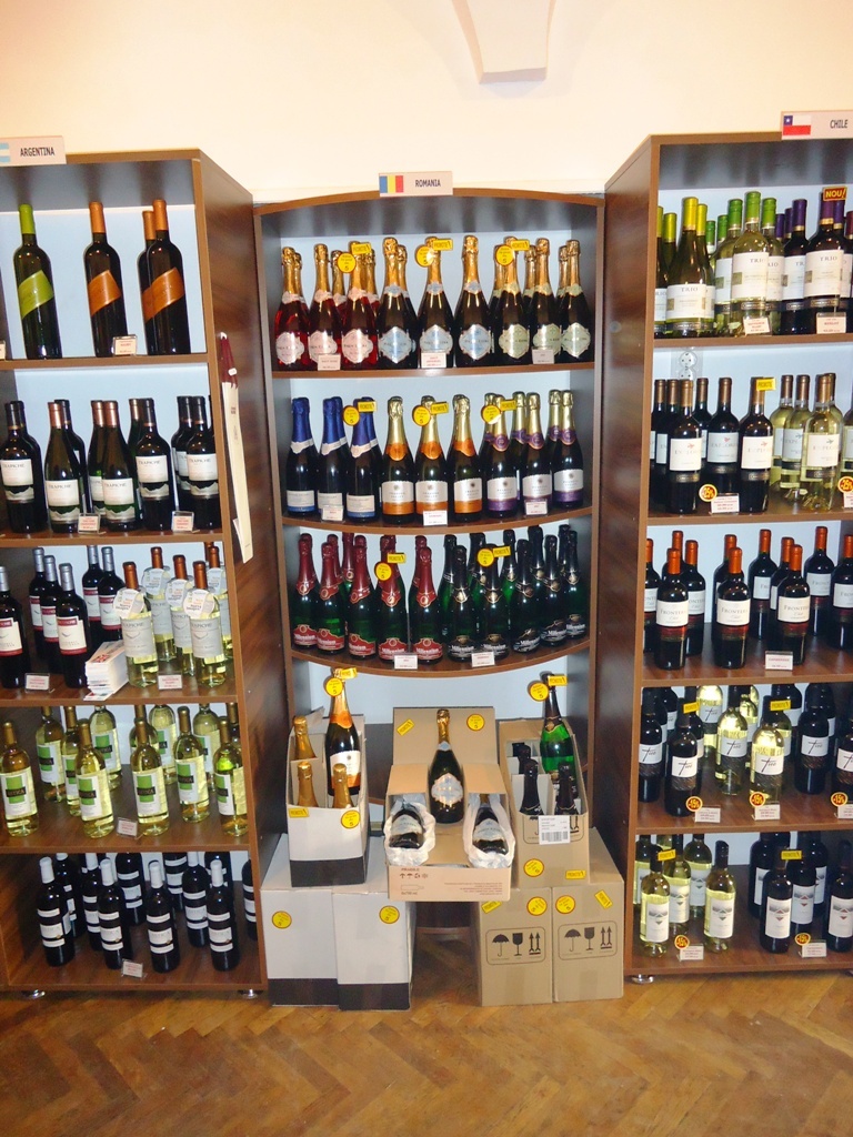 Al zecelea magazin Halewood - The Winery Outlet, la Sibiu