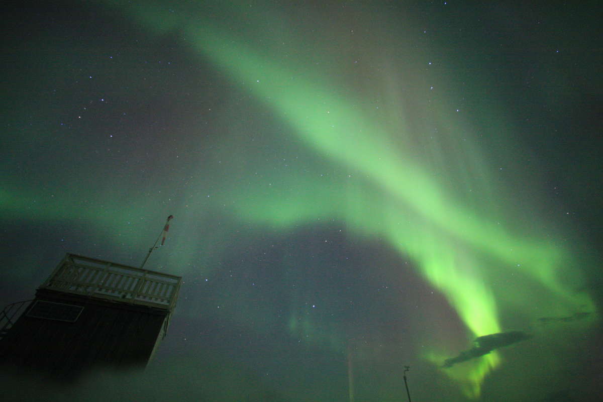 Vreți să vedeți aurora boreală de aproape? (VIDEO)