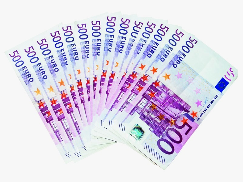 Cum fentează angajatorii greci plata salariului minim pe economie