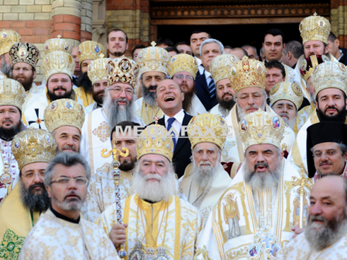 Ce le transmite Traian Băsescu cetățenilor Ion și Ioana