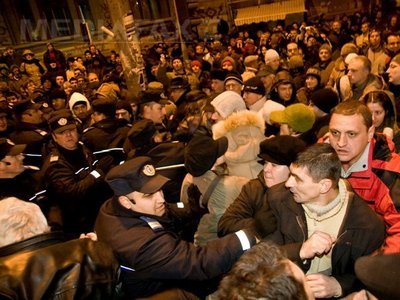 Presa internațională: Cele mai ample proteste de la venirea lui Traian Băsescu la putere