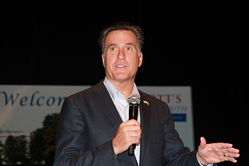 Romney, Santorum sau Ron Paul? Cine se va lupta cu Obama