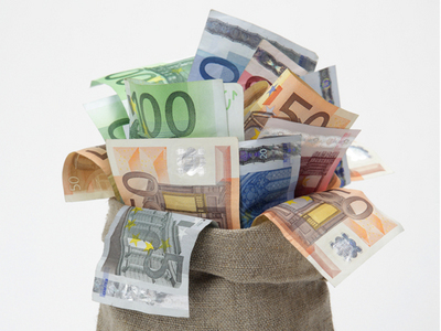 Circa 600 de milioane de euro din bugetul UE dispar anual din cauza fraudelor