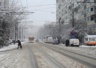 Băsescu: România nu are dotarea pentru exigențele populației în astfel de condiții meteo