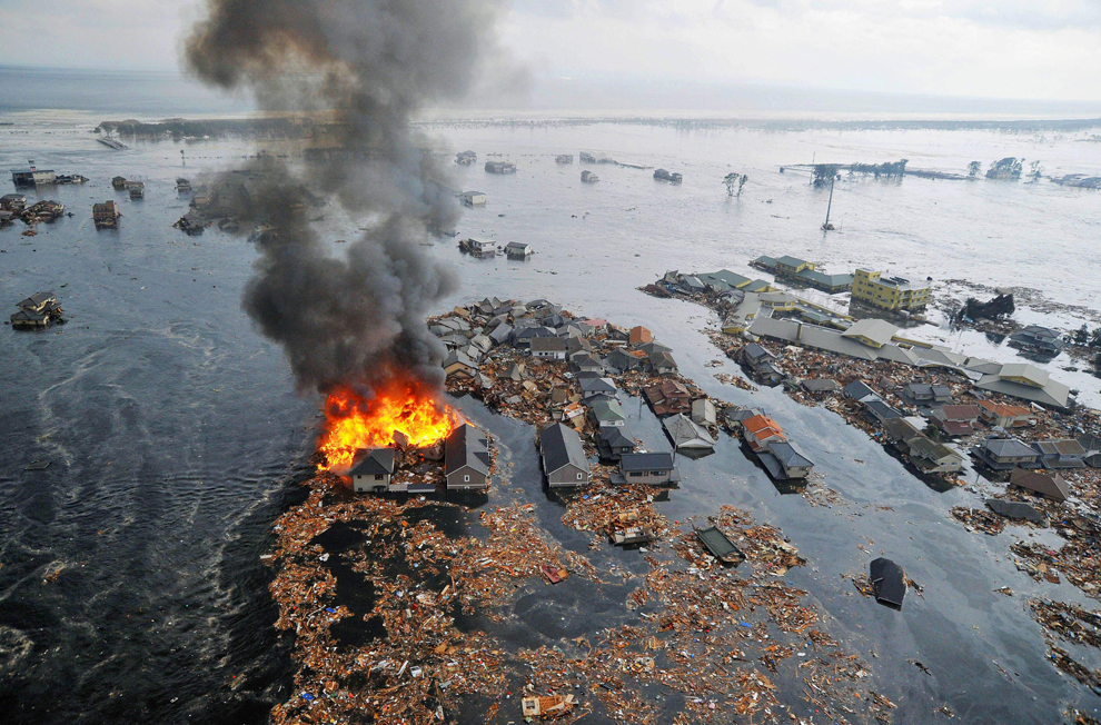 Un an de la catastrofa din Japonia. Ce dezastru producea valul tsunami (GALERIE FOTO)