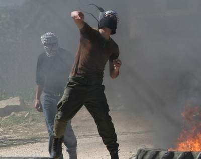 Cel puțin 12 morți și 20 de răniți în urma unor atacuri aeriene ale Israelului în Fâșia Gaza